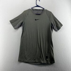 Nike Pro‎ Dri Fit Mens T Shirt Short Sleeve Athletic Performance Gray Size M
